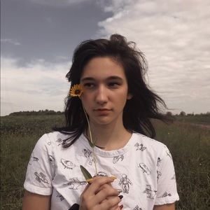 Meet your Posher, Haley